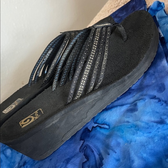 Teva Mush Heeled Flip Flop Size 7 - Picture 4 of 6